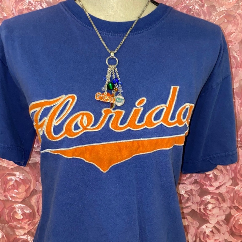 VINTAGE EMBROIDERED FLORIDA GATORS TEE size medium - Picture 2 of 5